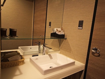astil hotel shin osaka precious