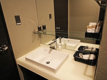 astil hotel shin osaka precious