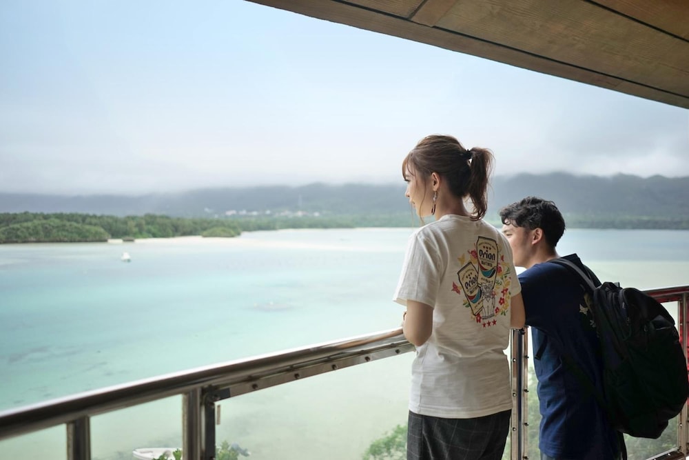 the breakfast hotel porto ishigakijima