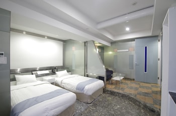 hotel imalle yokohama isezakicho hostel