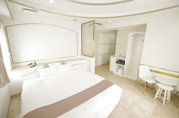 hotel imalle yokohama isezakicho hostel