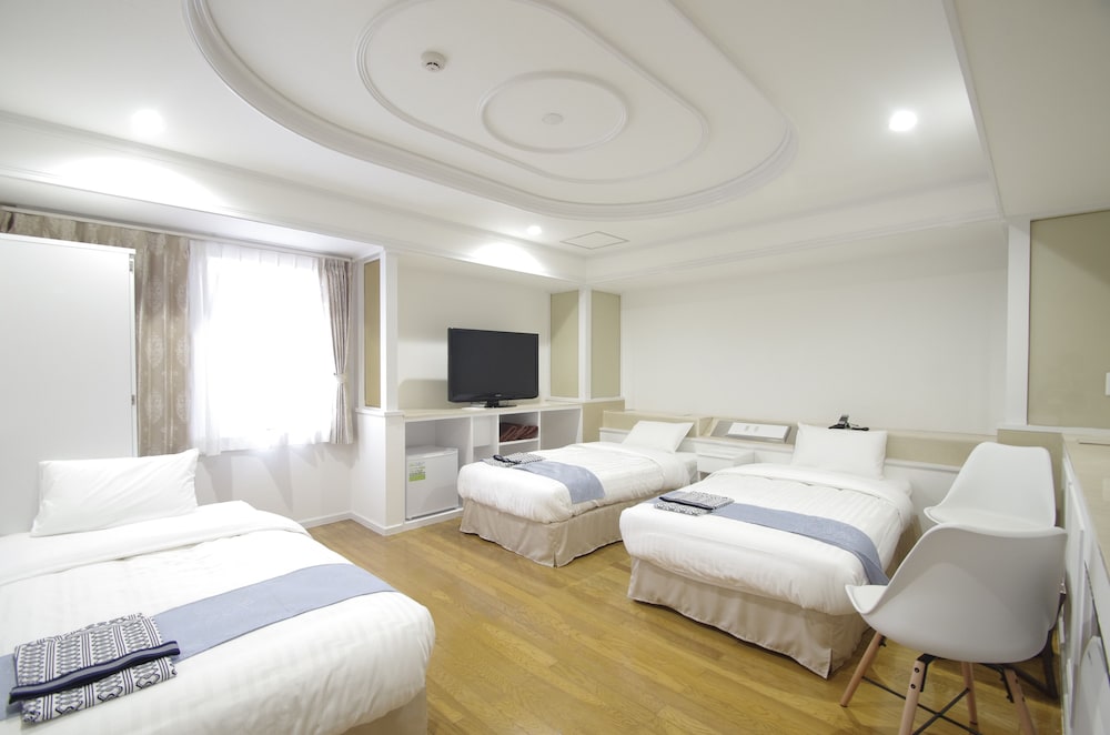 hotel imalle yokohama isezakicho hostel