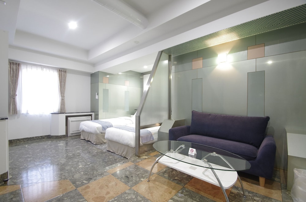 hotel imalle yokohama isezakicho hostel