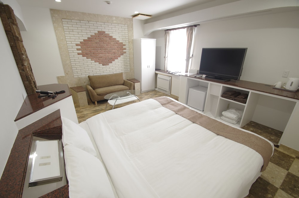 hotel imalle yokohama isezakicho hostel