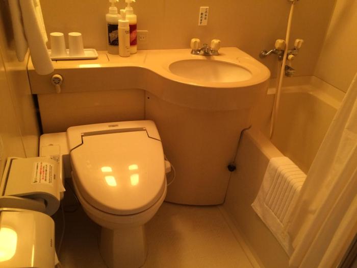 hotel crown hills takaoka