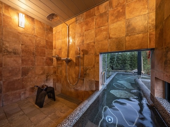 yufuin luxury villa zakuro