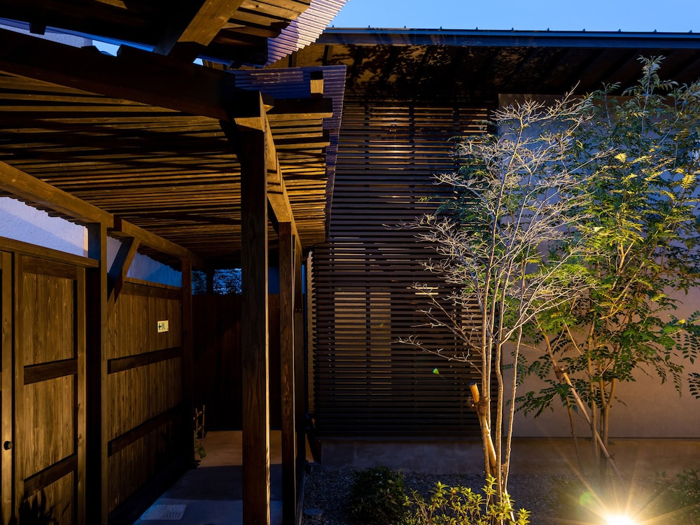 yufuin luxury villa zakuro