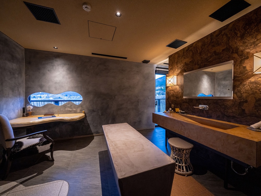 yufuin luxury villa zakuro