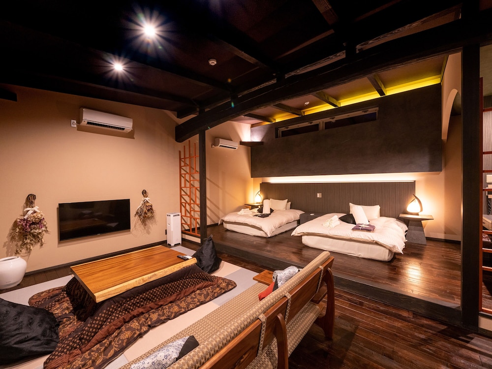 yufuin luxury villa zakuro