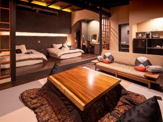 yufuin luxury villa zakuro