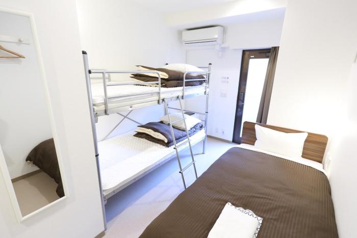 oak hotel edo hostel