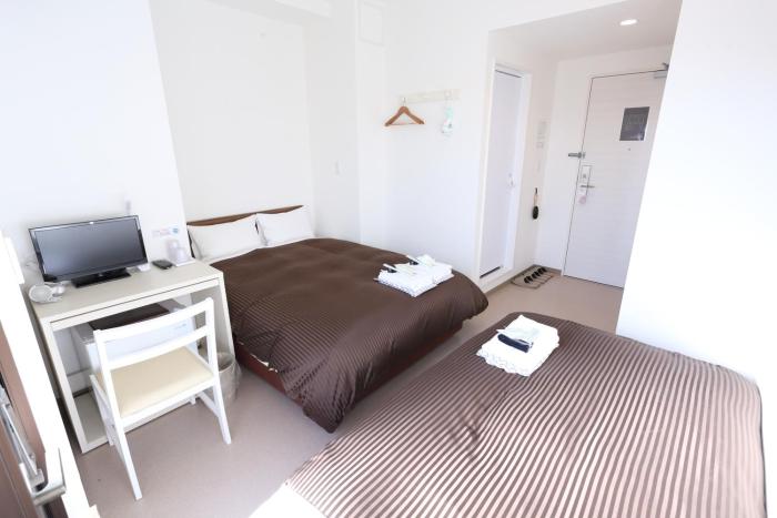 oak hotel edo hostel