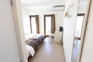 oak hotel edo hostel