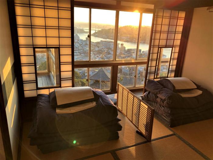 onomichi guest house miharashi tei hostel