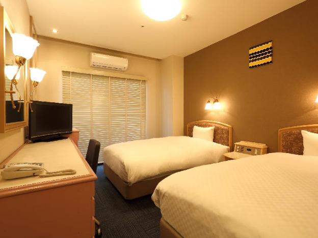 ekimae fuji grand hotel