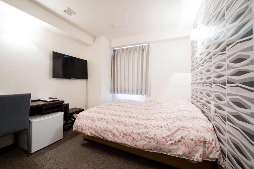 yokohama town hotel 24