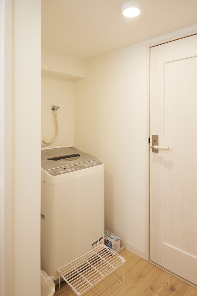 guest house connection karasuma gojo