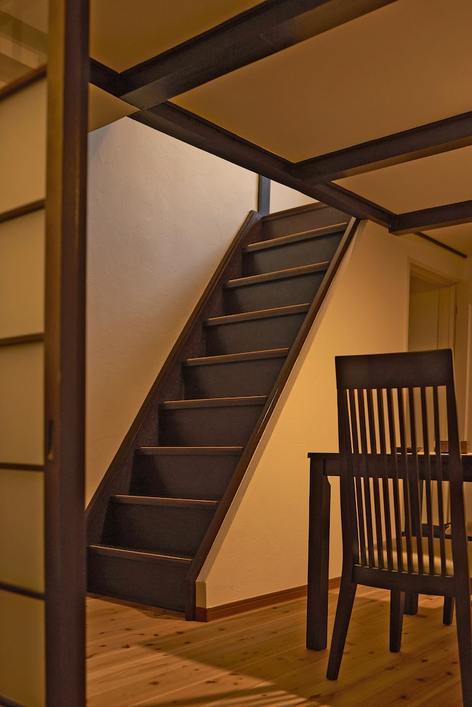 guest house connection karasuma gojo