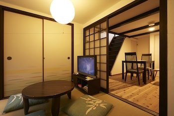 guest house connection karasuma gojo