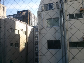 the b shimbashi
