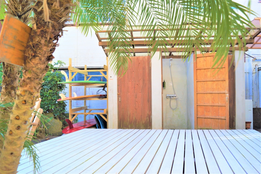 resort pension turtle house