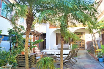 resort pension turtle house