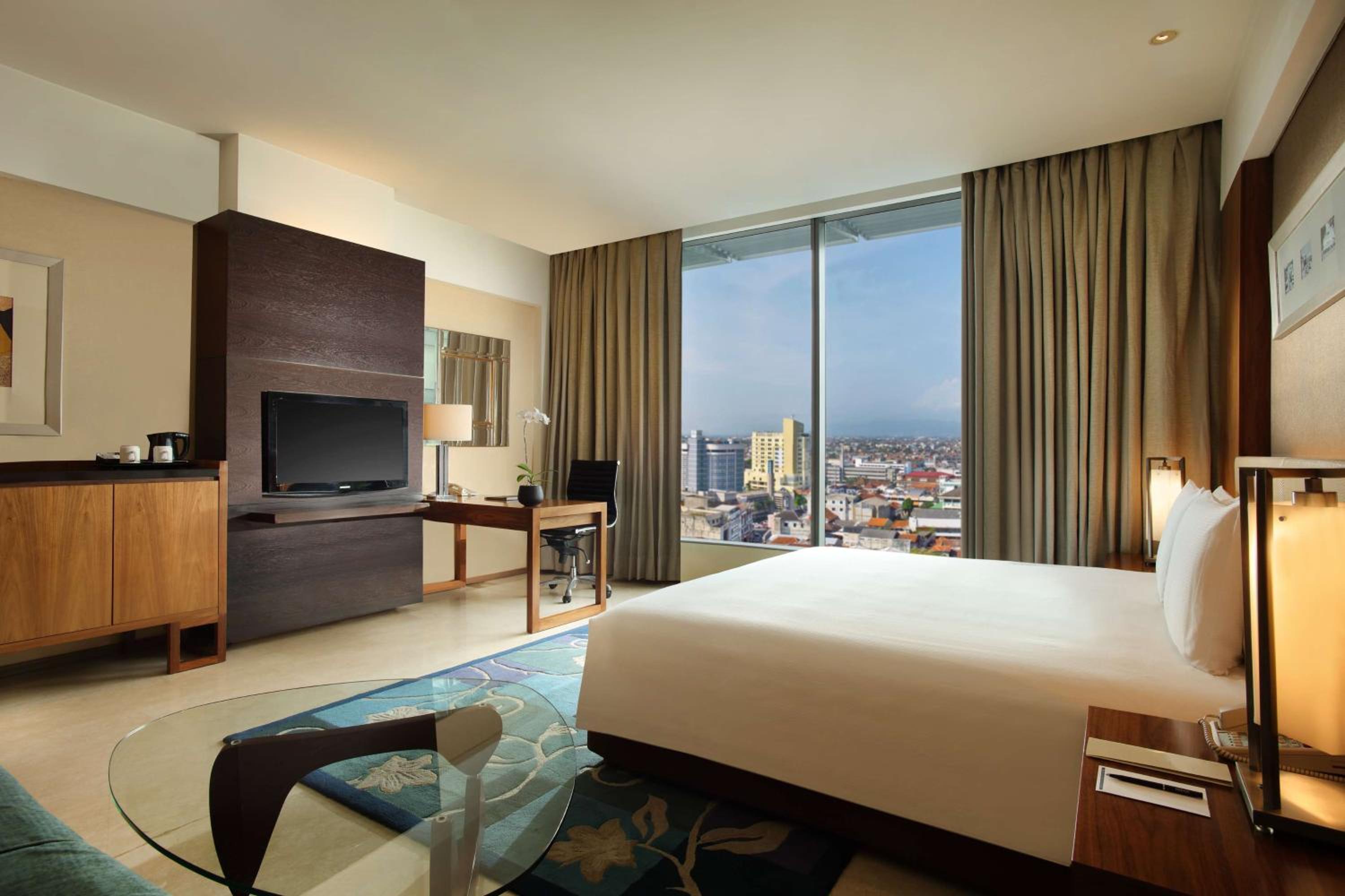 hilton bandung