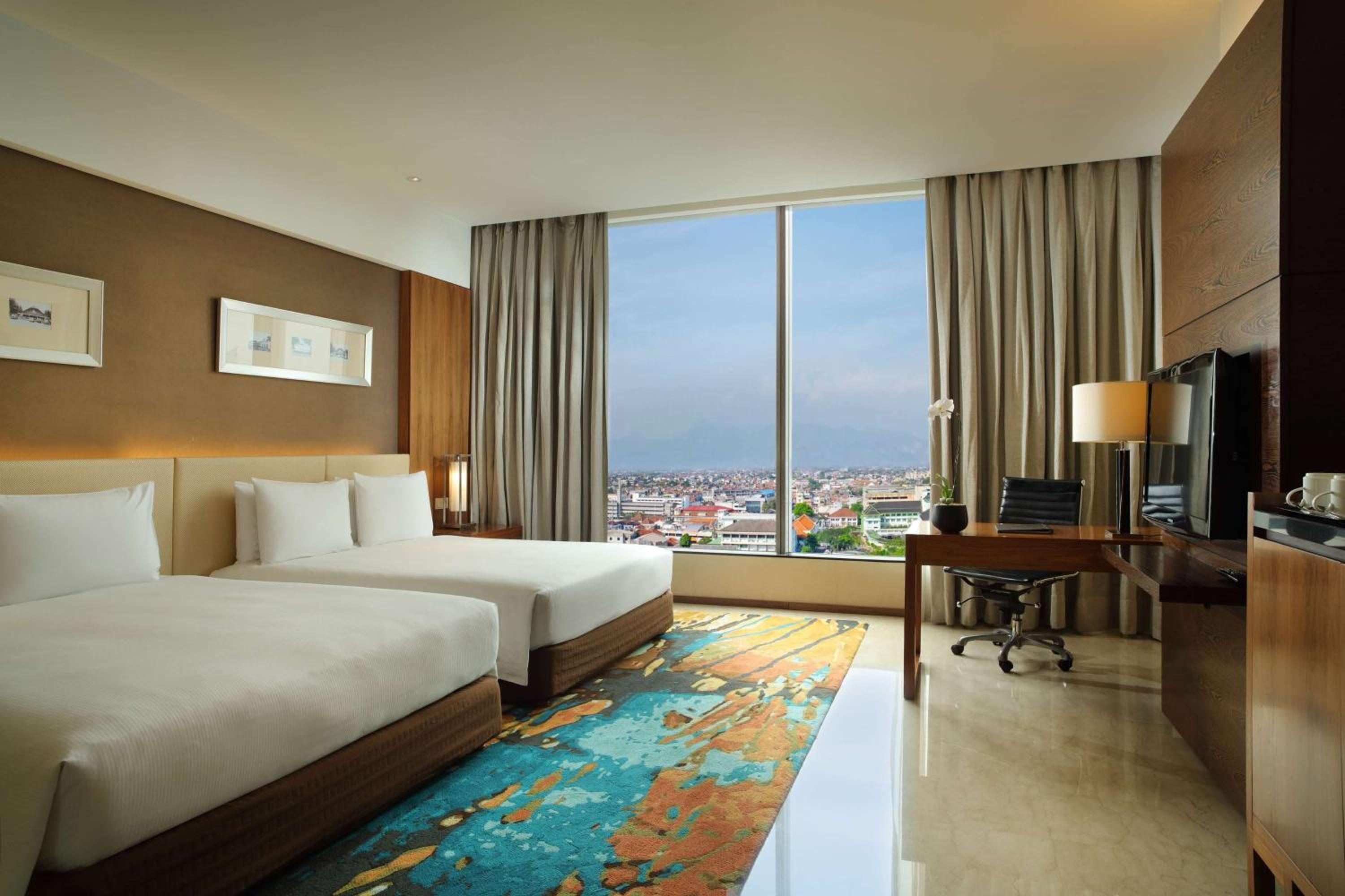 hilton bandung