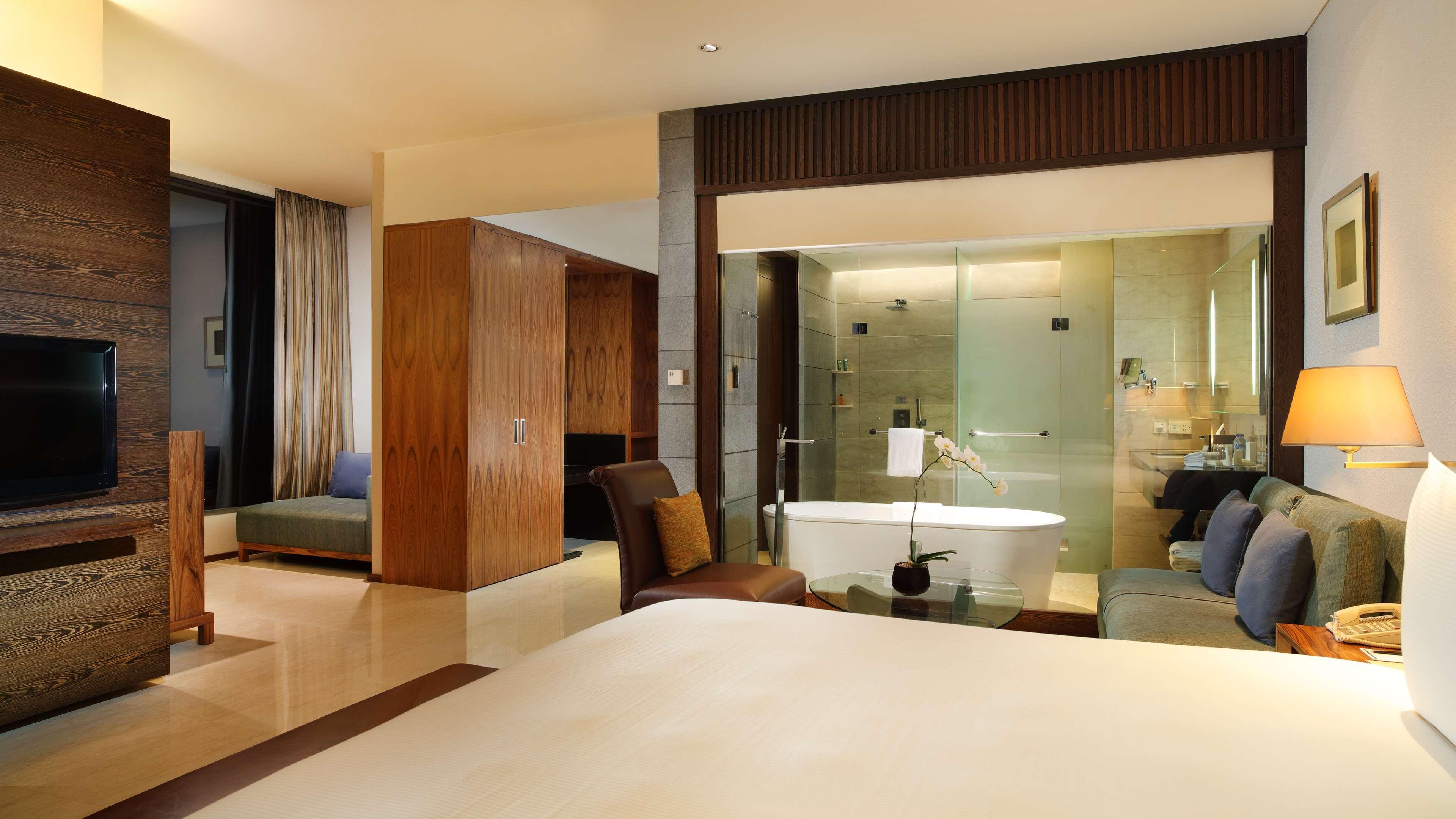 hilton bandung