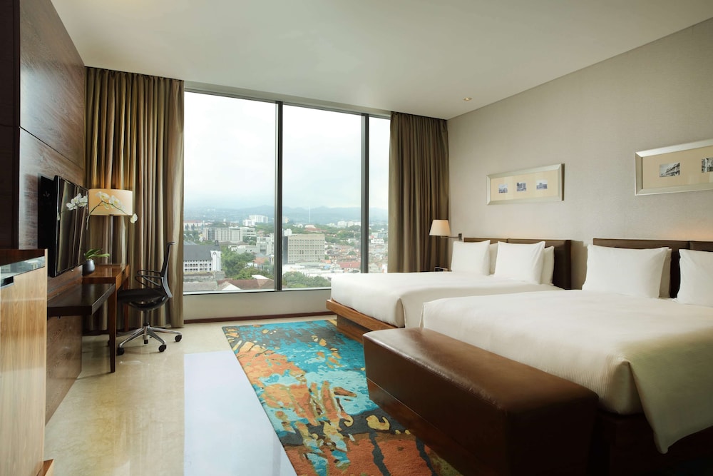 hilton bandung