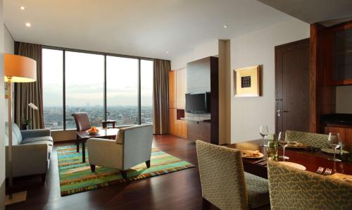 hilton bandung
