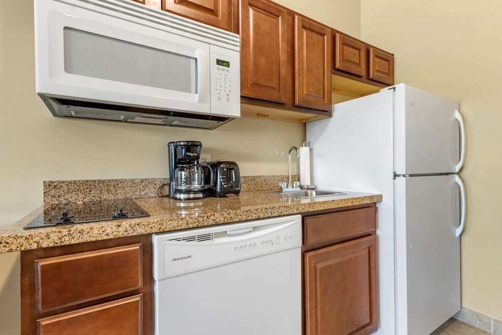 comfort inn and suites barnesville frackville