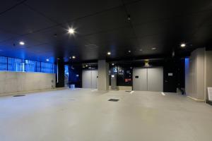 the singulari hotel and skyspa at universal studios japan