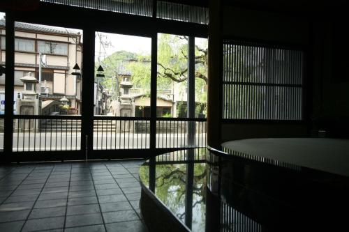 kinosaki onsen kawaguchiya honkan