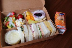 the base sakaihigashi apartment hotel