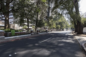 La Inmaculada Hotel,Zona 10>>Guatemala City,4 star