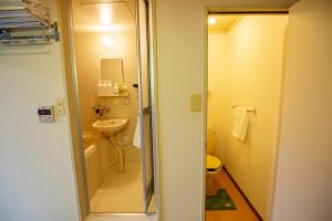 guesthouse life field