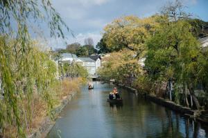 guesthouse life field