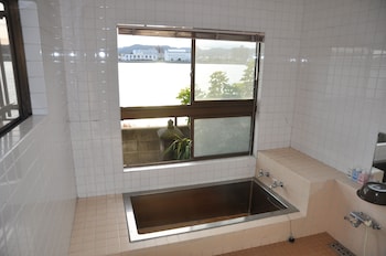 riverside hotel karatsu castle