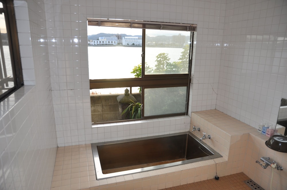 riverside hotel karatsu castle