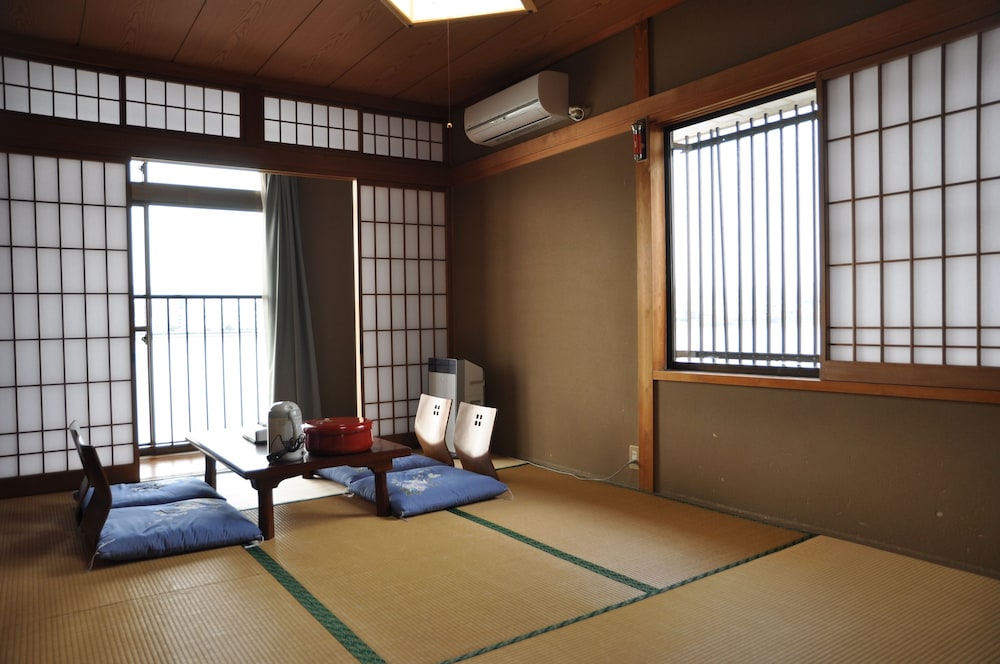 riverside hotel karatsu castle