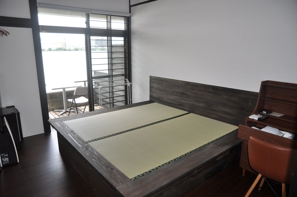 riverside hotel karatsu castle