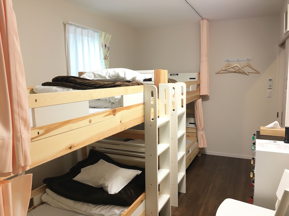 shironoshita guesthouse hostel