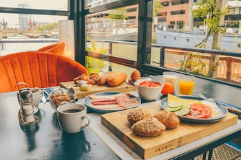h2otel rotterdam