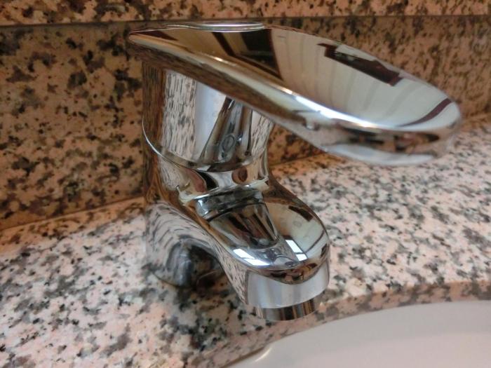 hotel hyper noah adults only