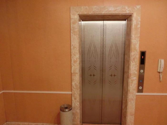 hotel hyper noah adults only