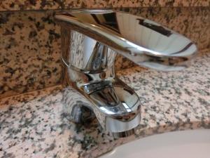 hotel hyper noah adults only