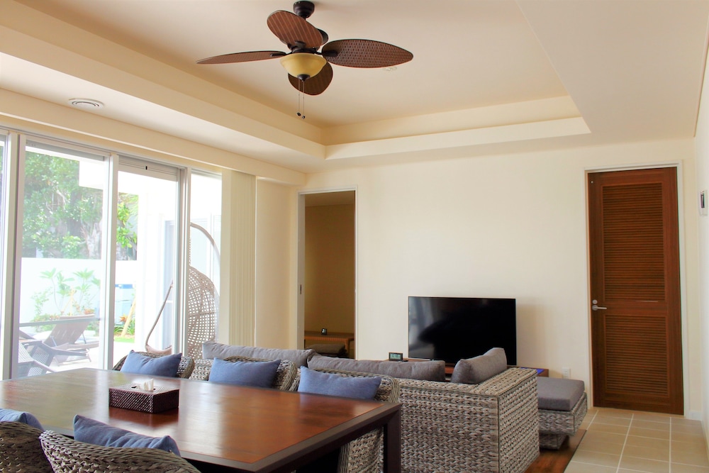 coldio pool and villas sumuide