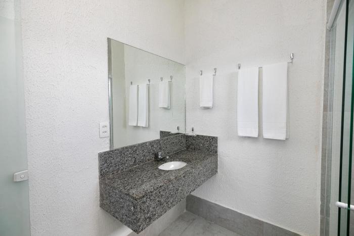 yak beach hotel natal