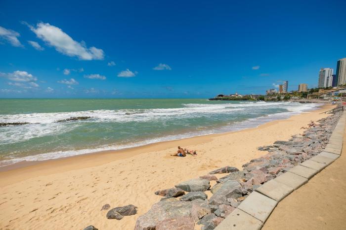 yak beach hotel natal